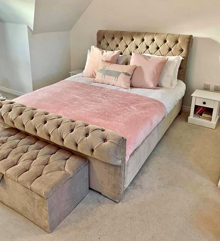 Classic Sleigh Bed UK | Buy Sleigh Beds Online | Elegant Curves | Free Delivery - Sleigh Beds UK